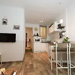 Enjoy Madrid Apartment